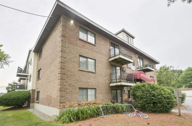 property at 136 Mammoth Rd