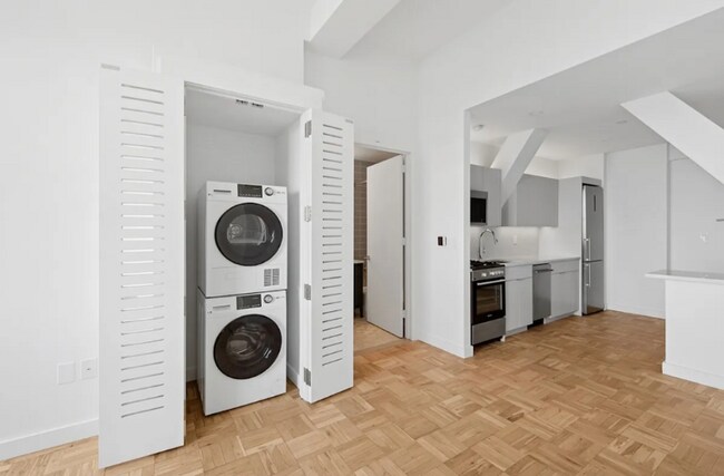 20 Exchange Pl in New York, NY - Foto de edificio - Building Photo