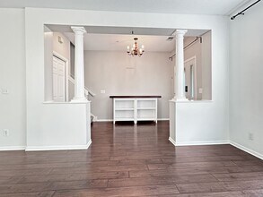 8449 Forestview Ln N in Maple Grove, MN - Building Photo - Building Photo