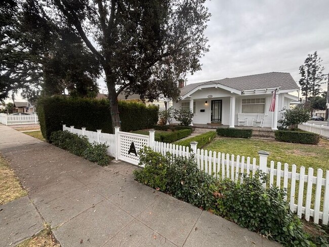 174 W Orange St in Covina, CA - Building Photo - Building Photo