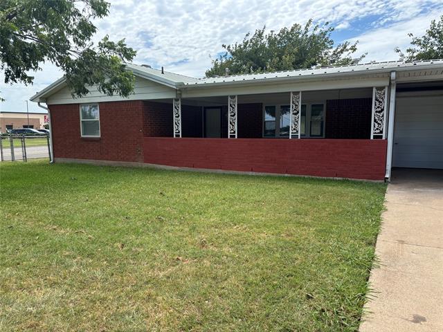 property at 501 Branch Cir W