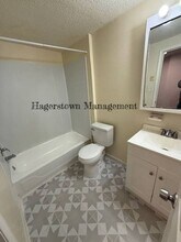 128 Clarkson Ave in Hagerstown, MD - Building Photo - Building Photo