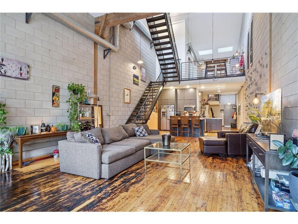 801 N Washington Ave in Minneapolis, MN - Building Photo