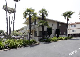 Villa Sierra Apartments in Arcadia, CA - Building Photo - Building Photo