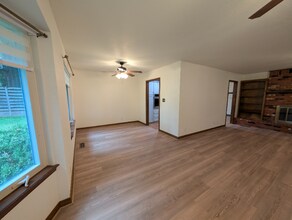 11727 S 87th E Ave in Bixby, OK - Building Photo - Building Photo