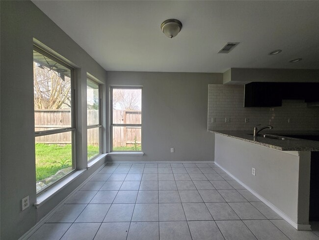 property at 1818 Pine Hollow Dr