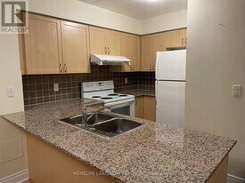 55 S Town Centre Blvd in Markham, ON - Building Photo