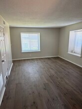 6571 Poplar Woods Cir S, Unit #1 in Germantown, TN - Building Photo - Building Photo