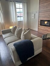 3955 W Shakespeare Ave, Unit 1 in Chicago, IL - Building Photo - Building Photo