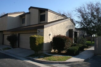 5500 Lennox Ave in Bakersfield, CA - Building Photo - Building Photo