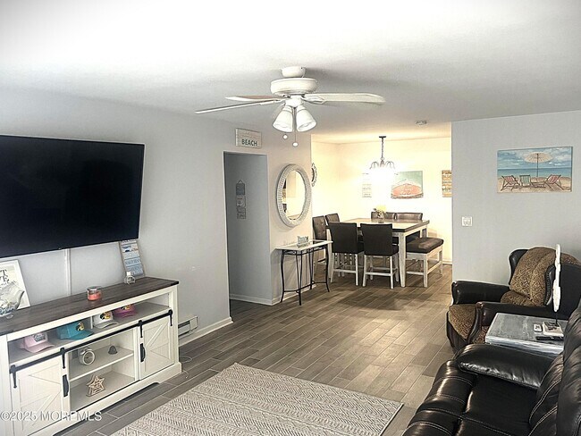 1187 Ocean Ave in Sea Bright, NJ - Building Photo - Building Photo