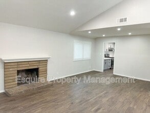 1630 Helm Dr in Oxnard, CA - Building Photo - Building Photo