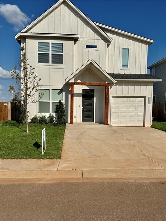 13112 Maplewood Ave in Oklahoma City, OK - Building Photo