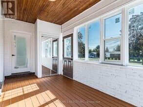 12 Orangeville St in Erin, ON - Building Photo - Building Photo
