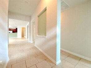 212 Anderson St in Hutto, TX - Building Photo - Building Photo