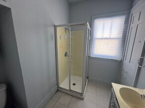 24 Bremer Ave in Danville, IL - Building Photo - Building Photo