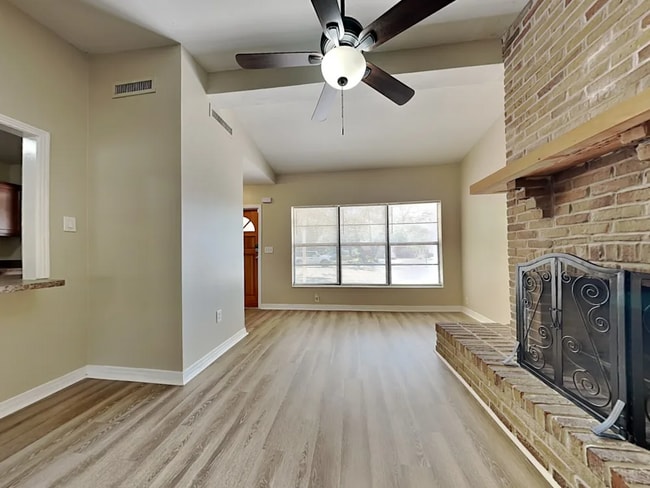 107 Glen Ridge Ave in Temple Terrace, FL - Building Photo - Building Photo