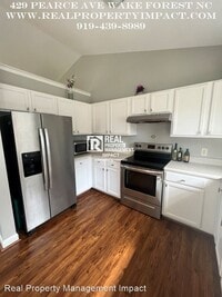 429 Pearce Ave photo'