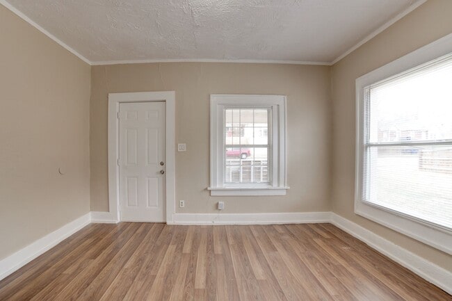 219 N Rosedale Ave-Unit -219 A in Tulsa, OK - Foto de edificio - Building Photo