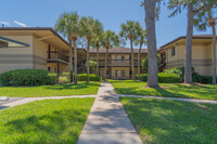 Misty Springs Condos in Clearwater, FL - Foto de edificio - Building Photo