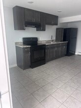 51 Cove View Ln, Unit A8 in Rhinebeck, NY - Building Photo - Building Photo