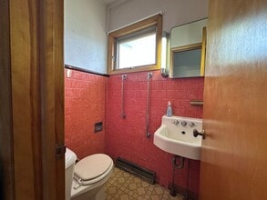 1813 9th Ave N in Fort Dodge, IA - Building Photo - Building Photo