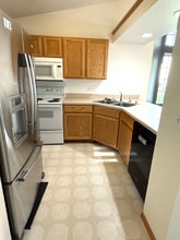 3955 Olympic Blvd in Billings, MT - Building Photo - Building Photo