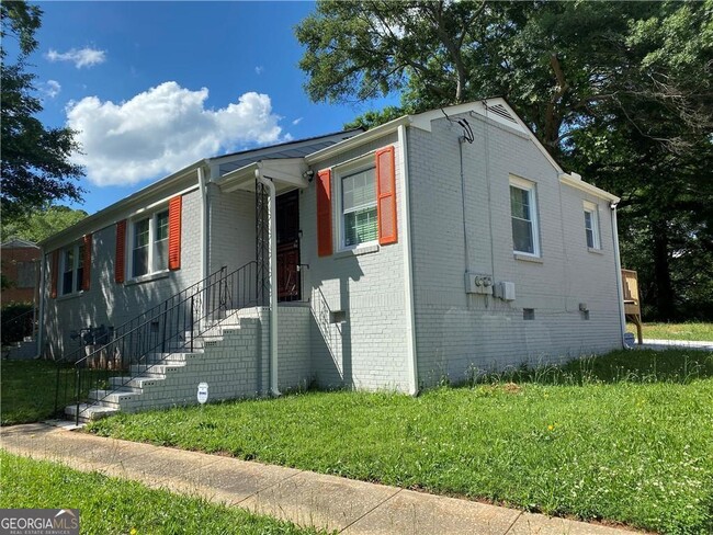 723 Casplan St SW in Atlanta, GA - Foto de edificio - Building Photo