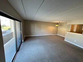 43-51-51 Albion St in Melrose, MA - Building Photo - Building Photo