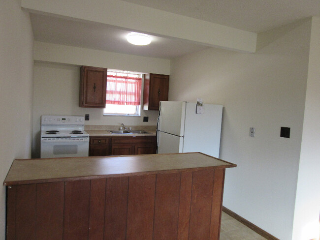 9 Circle Dr in Huntington, WV - Building Photo - Building Photo
