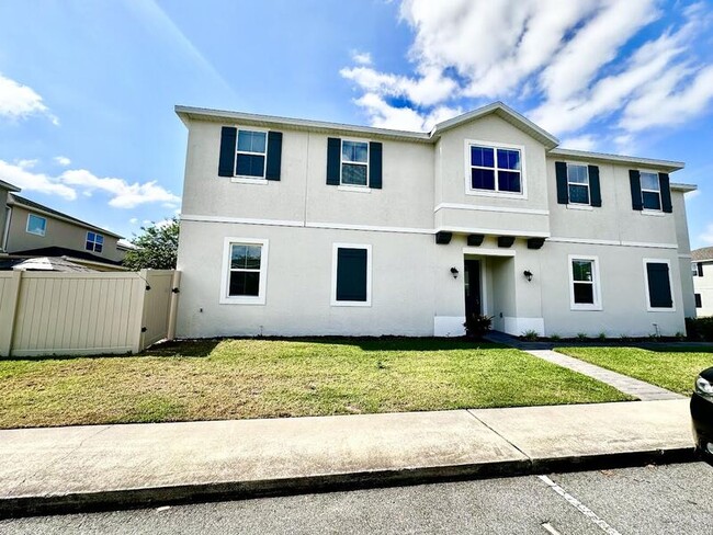 property at 2189 Osprey Point Ct