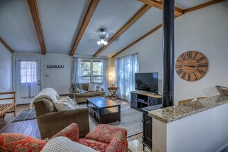 26 N Debonaire Ct in Pagosa Springs, CO - Building Photo - Building Photo
