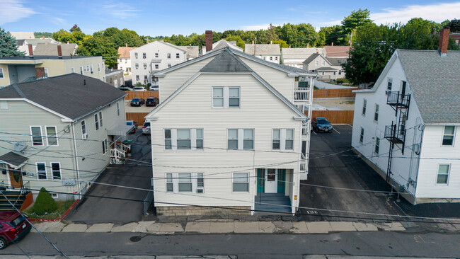 13 Lucier St in Nashua, NH - Building Photo - Building Photo