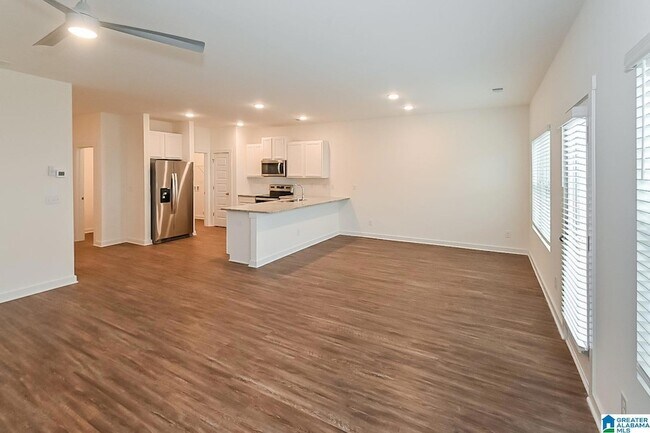 585 The Heights Dr in Calera, AL - Building Photo - Building Photo