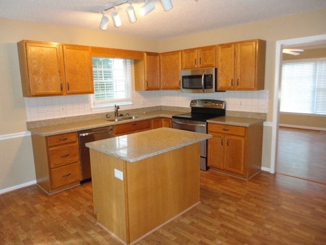 180 River Crest Ct in Clemmons, NC - Building Photo - Building Photo