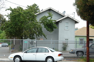 5103 West St in Emeryville, CA - Building Photo - Building Photo