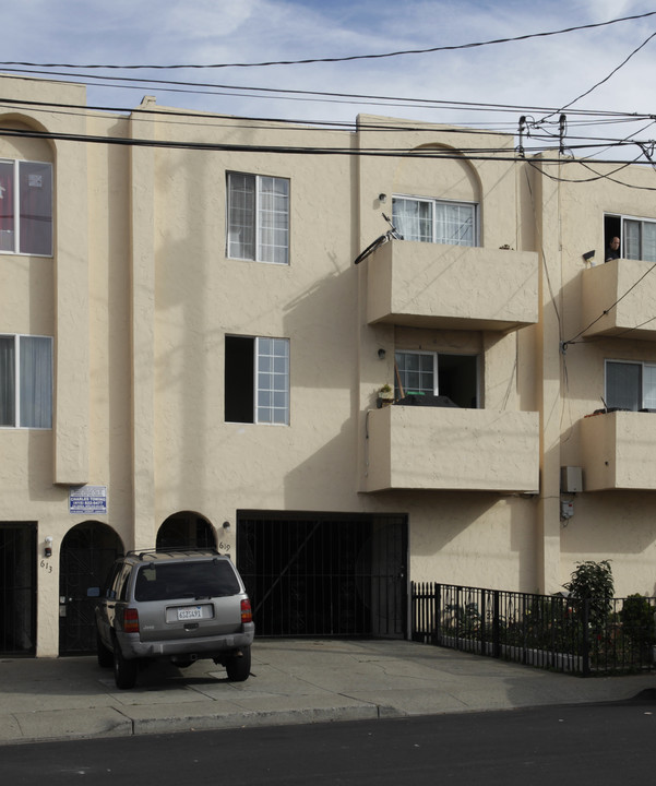 619 Villa St in Daly City, CA - Building Photo