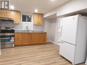 5 Janna Ct in Markham, ON - Building Photo - Building Photo