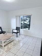 7610 Dickens Ave in Miami Beach, FL - Building Photo - Building Photo
