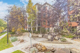 9811 96A St in Edmonton, AB - Building Photo - Building Photo