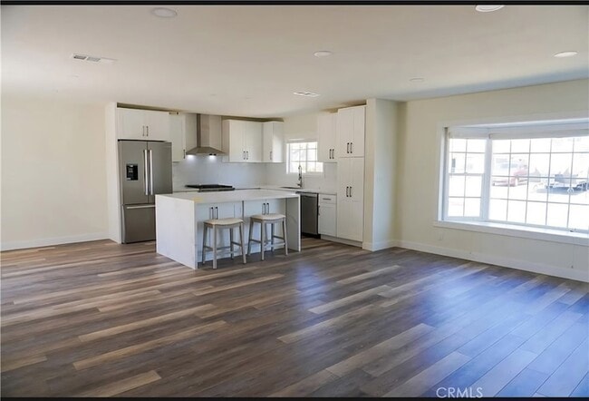 18271 Roberta Cir in Huntington Beach, CA - Building Photo - Building Photo