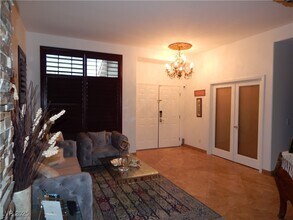 2465 Bench Reef Pl in Henderson, NV - Building Photo - Building Photo