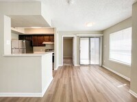 The Life at Grand Oaks photo'