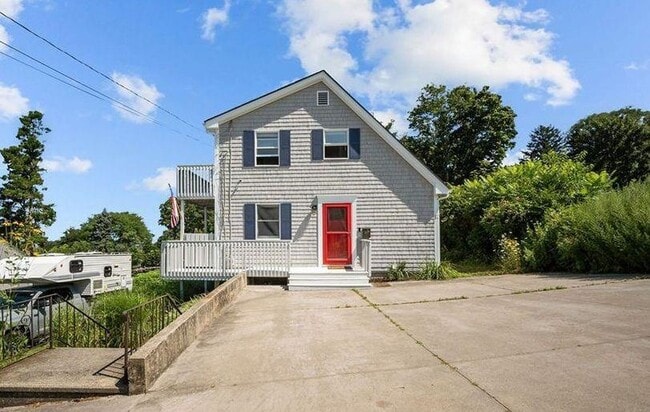 property at 98 Hobson Ave