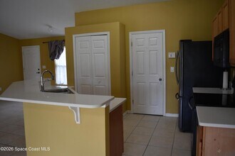 2749 Freehold Ave SE in Palm Bay, FL - Building Photo - Building Photo