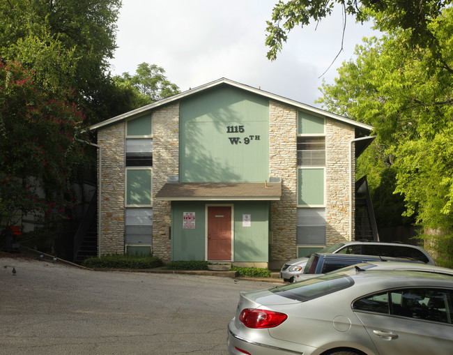 West 9th Street Apartments