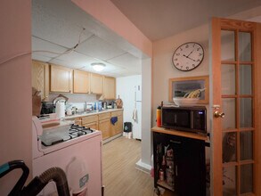 3701 N Racine Ave, Unit J08P in Chicago, IL - Building Photo - Building Photo