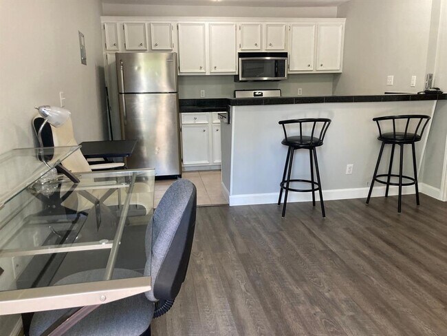 304 E 33rd St in Austin, TX - Building Photo - Building Photo