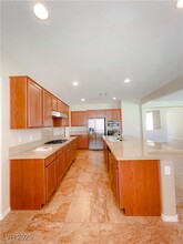 6811 Desert Island St in Las Vegas, NV - Building Photo - Building Photo