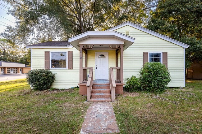 property at 1810 12th St